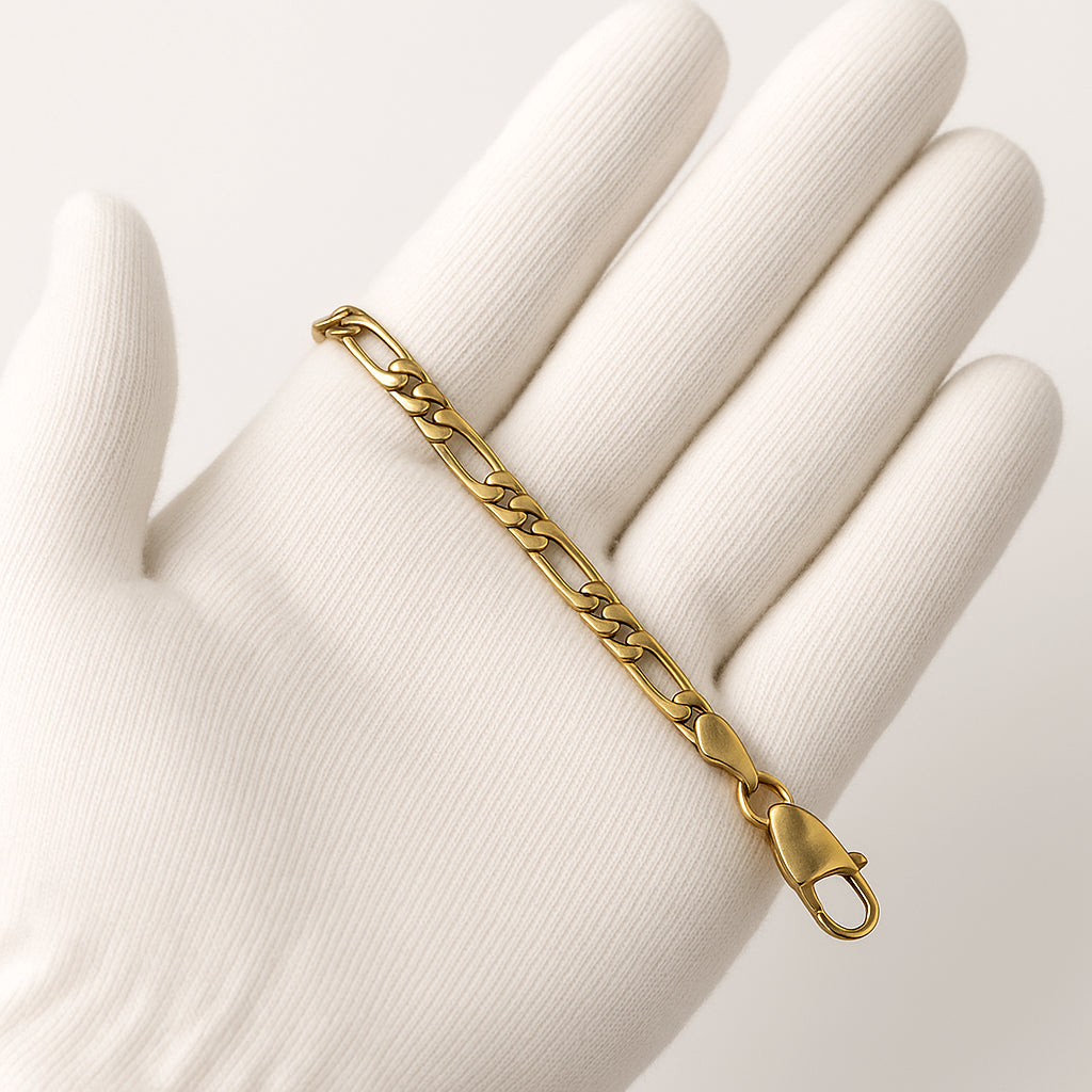 14K Yellow Gold Figaro Chain Necklace 18"