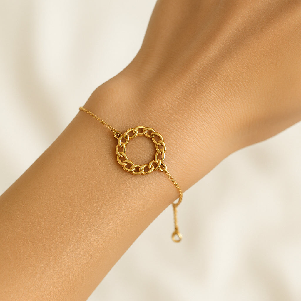14K Yellow Gold Curb Chain Circle Pendant Bracelet