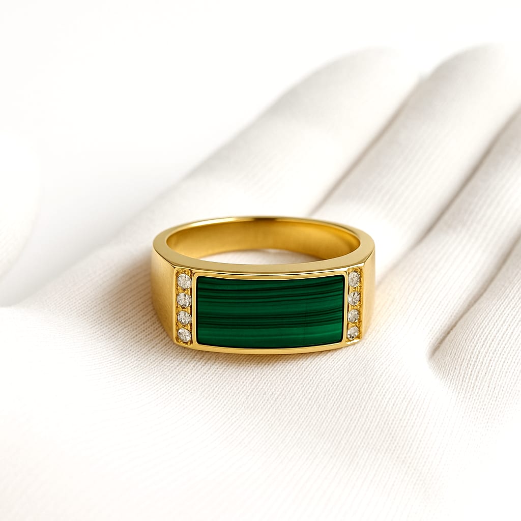 14K Yellow Gold 0.12 ctw Malachite Diamond Ring 4