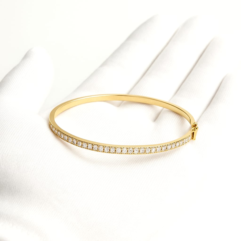 14K Gold 1.00 ctw Diamond Bangle Bracelet 7" 4