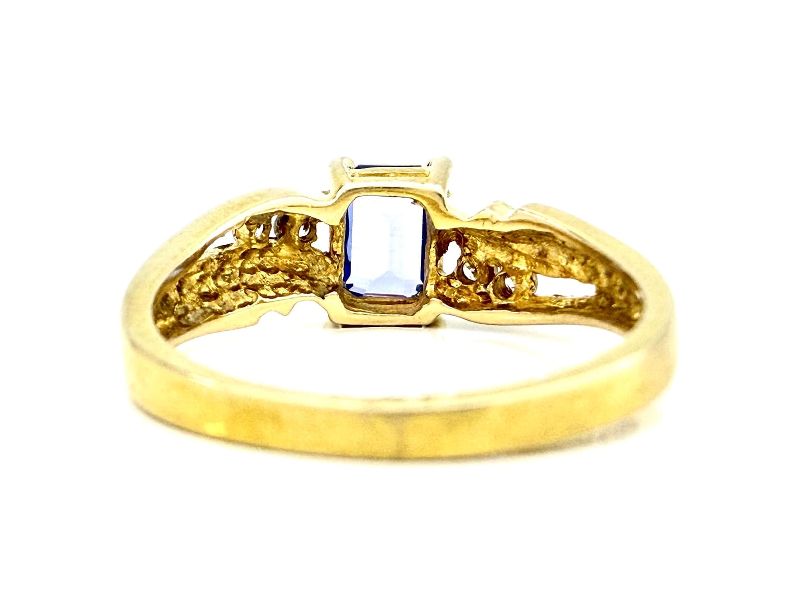 14K Gold Tanzanite & Diamond Ring 1