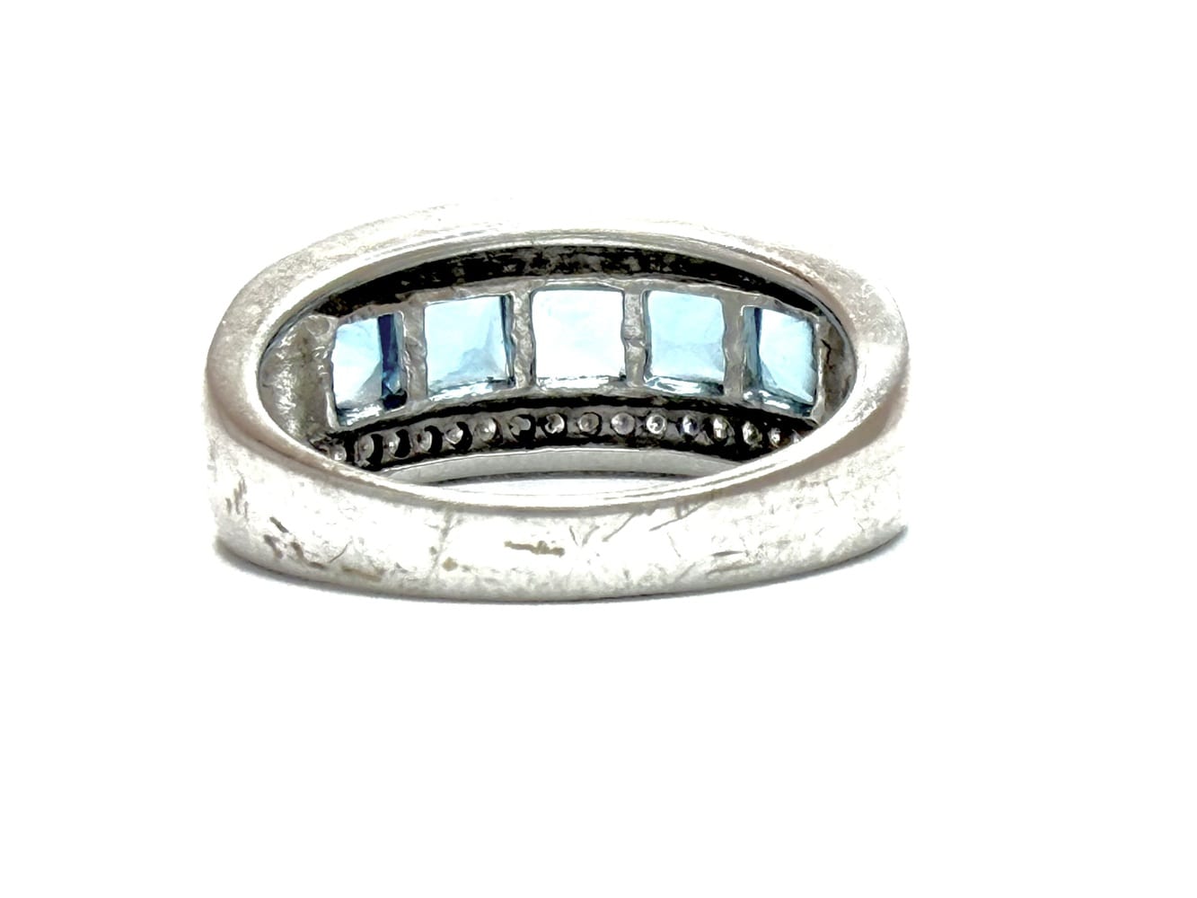 14K White Gold Blue Topaz & Diamond Ring 4