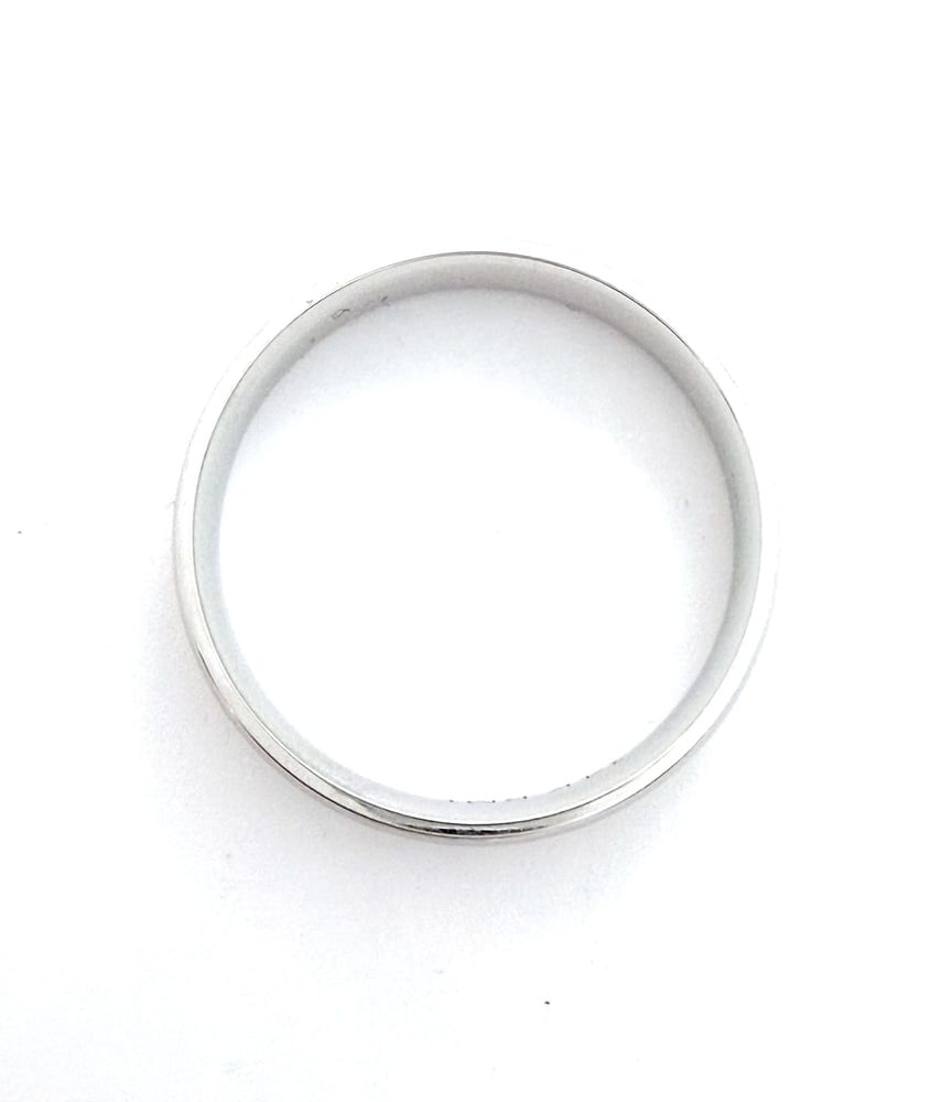 14K White Gold Men's Wedding Band – Size 9.5 1