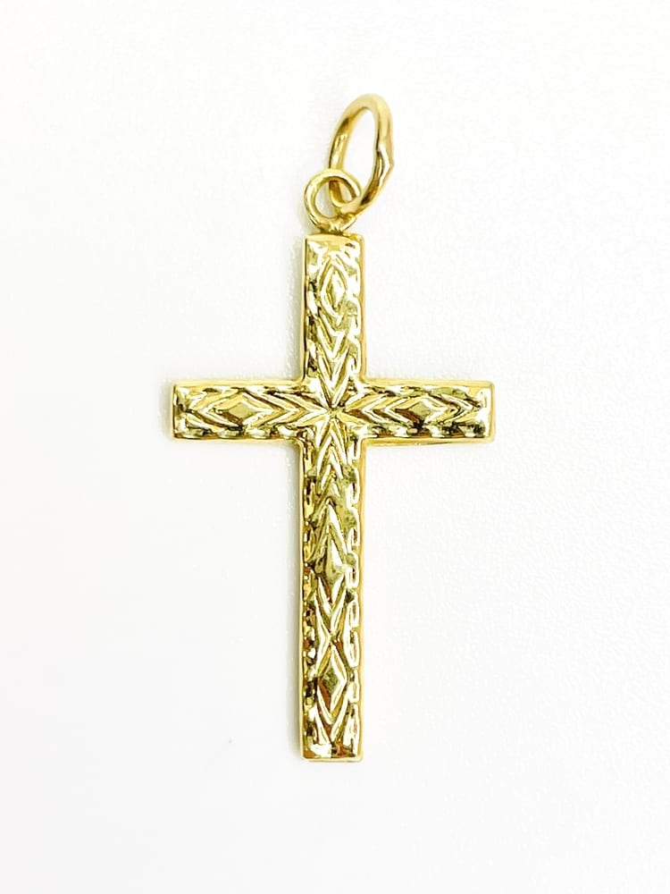 An Emblem Of Faith: 14K Gold Cross Pendant 2