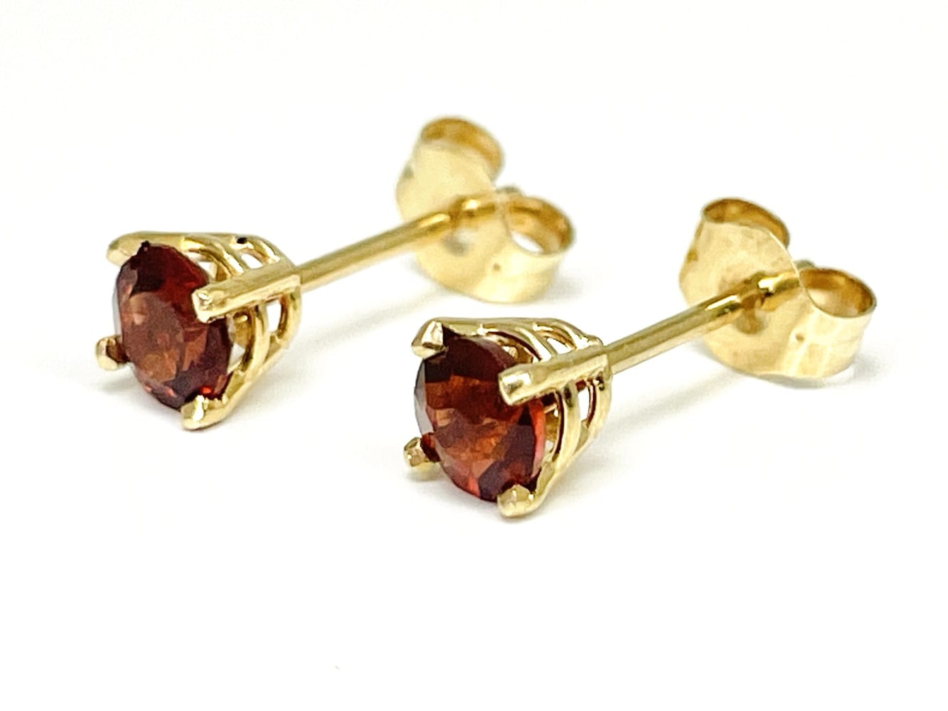14K Yellow Gold Garnet Stud Earrings 1