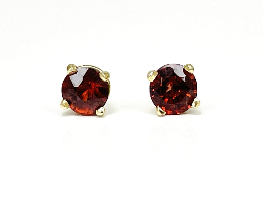 14K Yellow Gold Garnet Stud Earrings 2