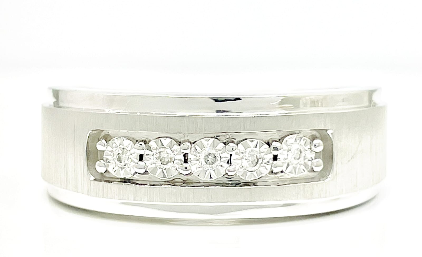 10K White Gold Men's Diamond Ring 1