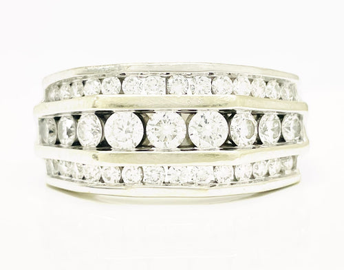 10K White Gold Men's Diamond Ring 1