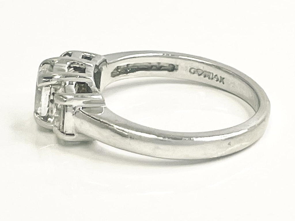Sparkling 14K White Gold Diamond Ring 2