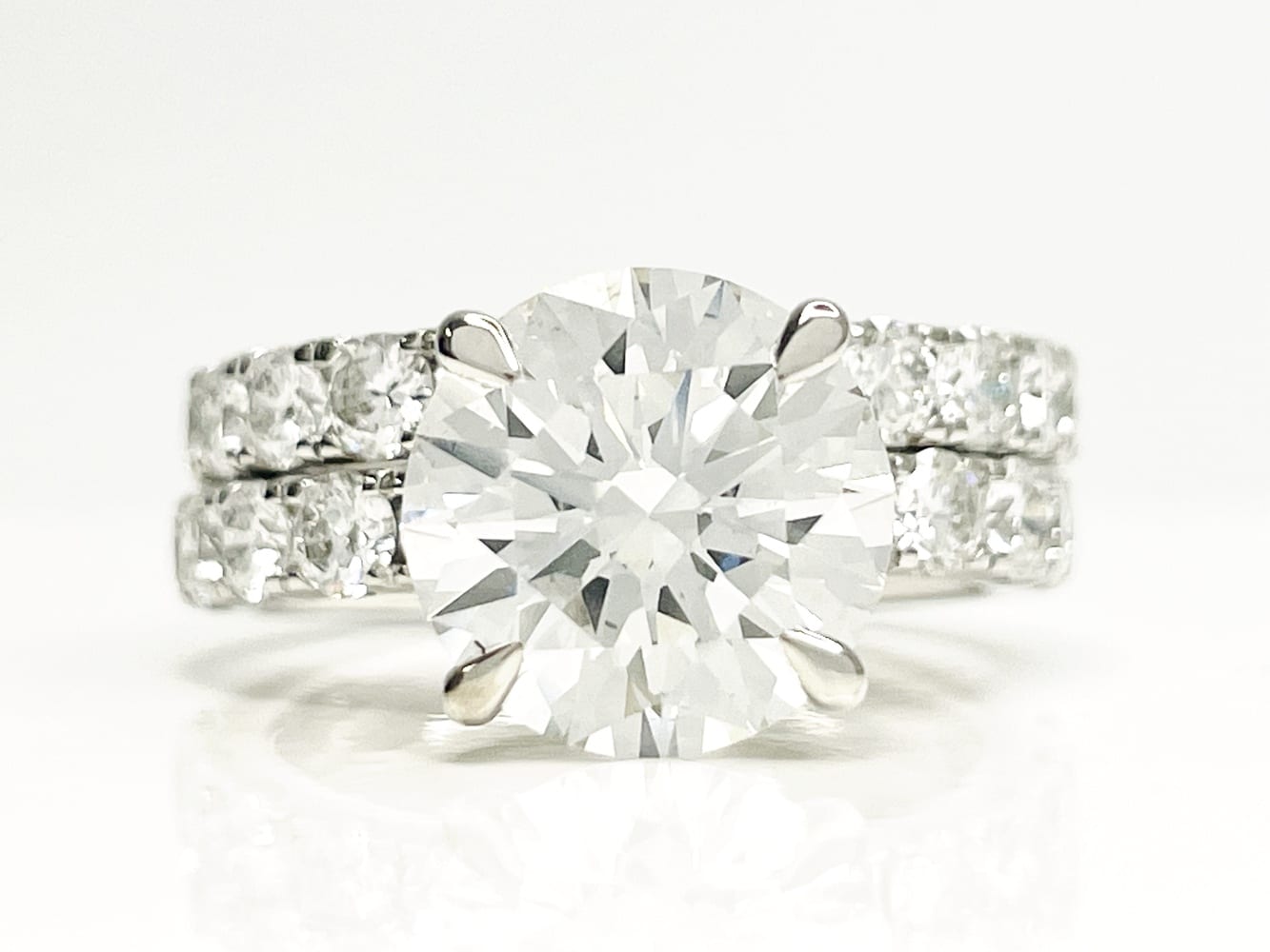 14K White Gold Diamond Wedding Set 8