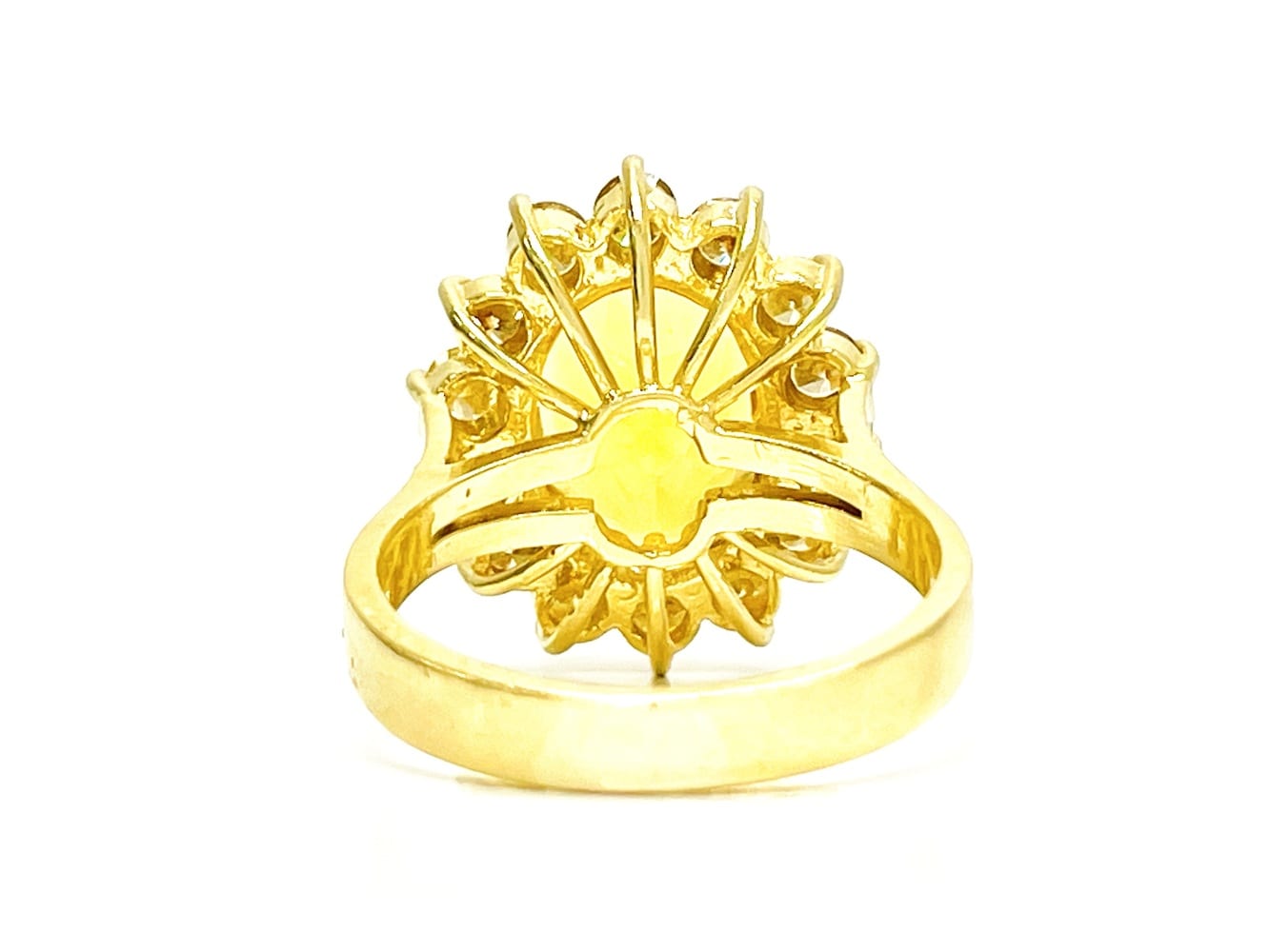 18K Yellow Gold Citrine Diamond Ring 3