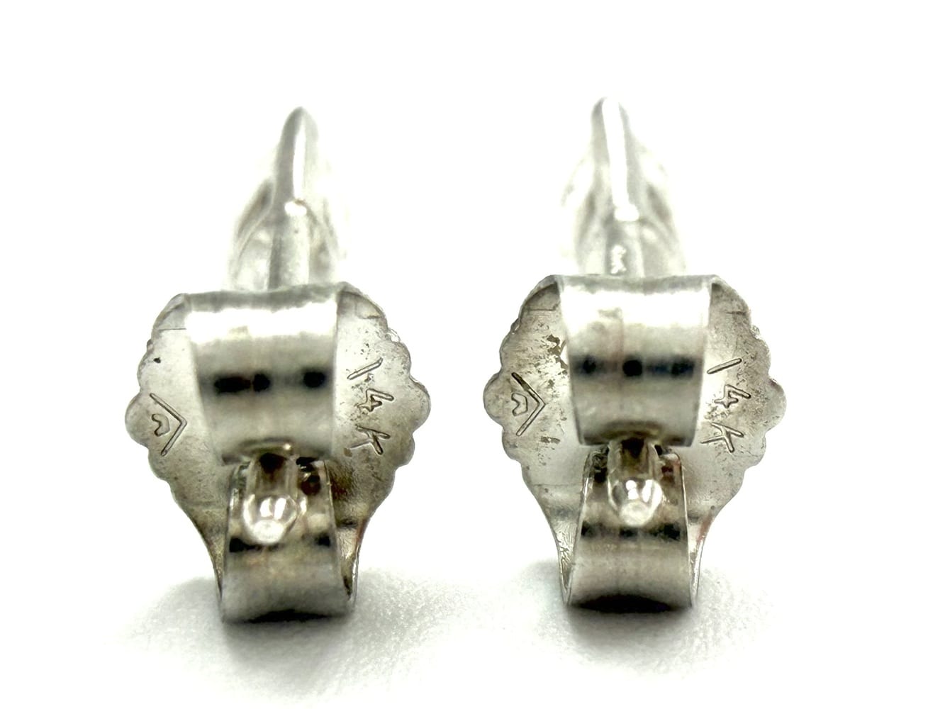 14K White Gold Pear Diamond Stud Earrings 4