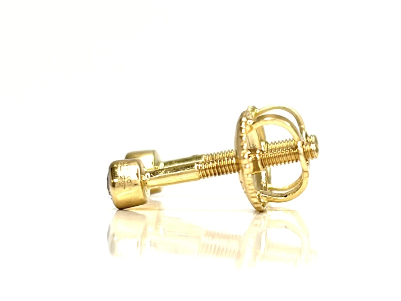 18K Yellow Gold Diamond Stud Earrings 1