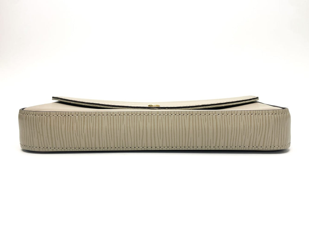 Louis Vuitton Felicie Pochette in Epi Leather 5