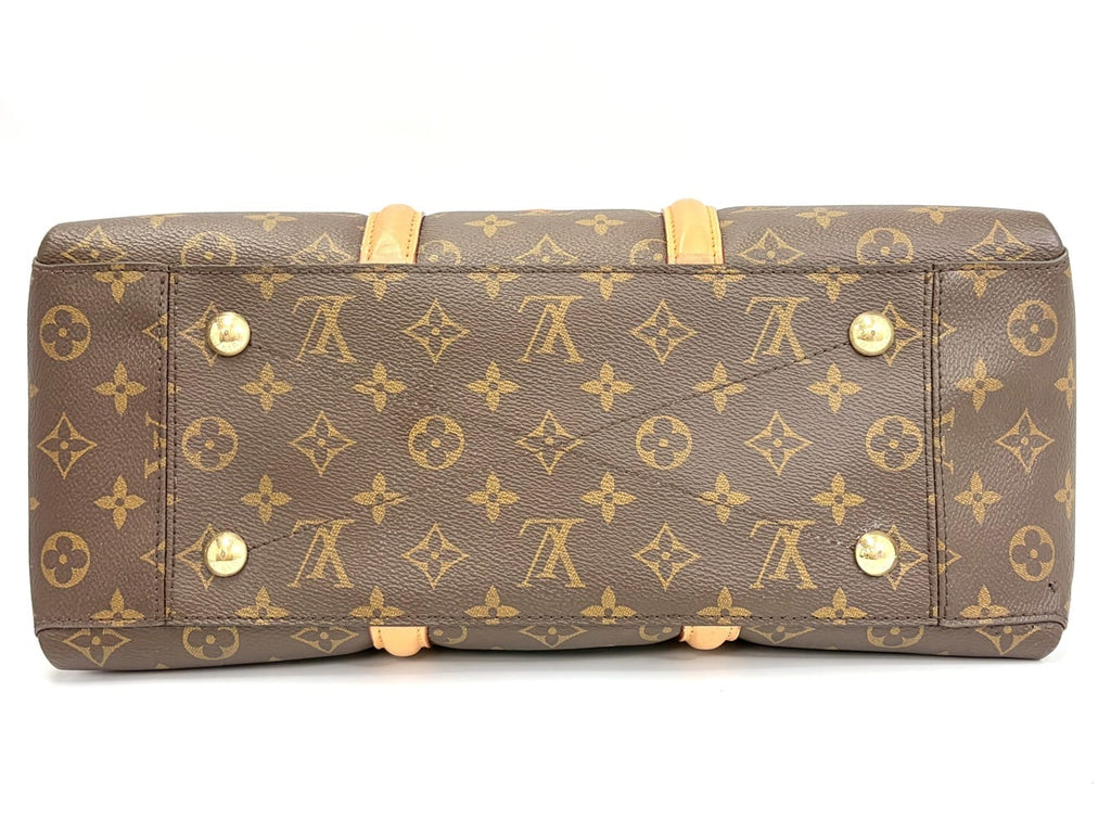 Louis Vuitton Soufflot MM Shoulder Bag 5
