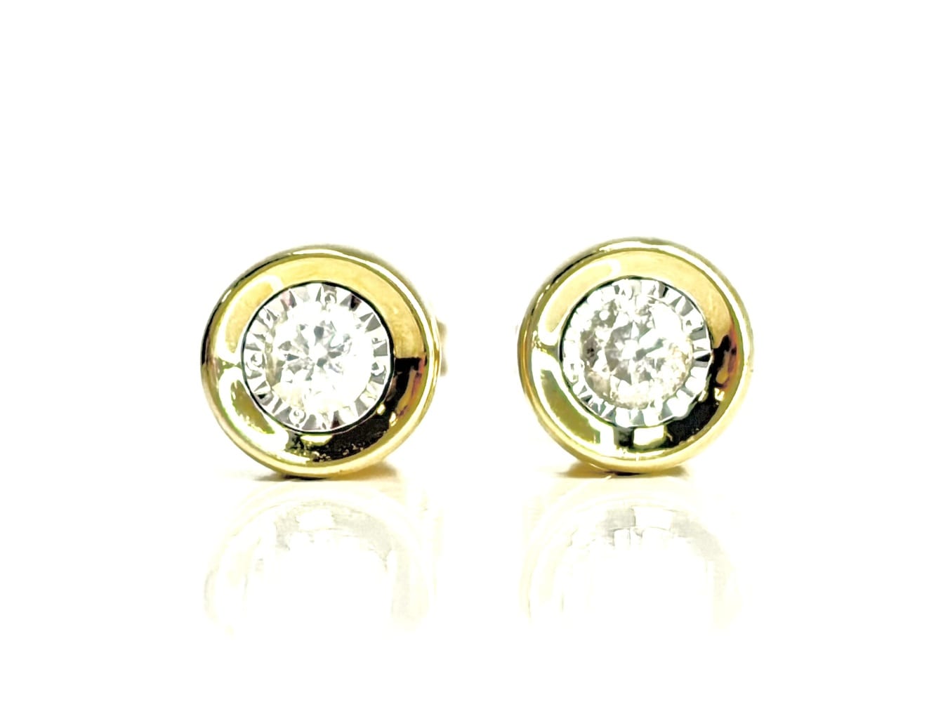 10K Gold Diamond Stud Earrings 2