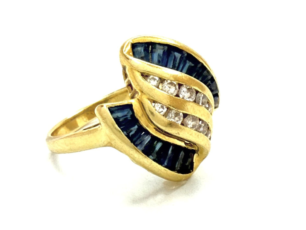 18K Yellow Gold Diamond & Sapphire Ring 2